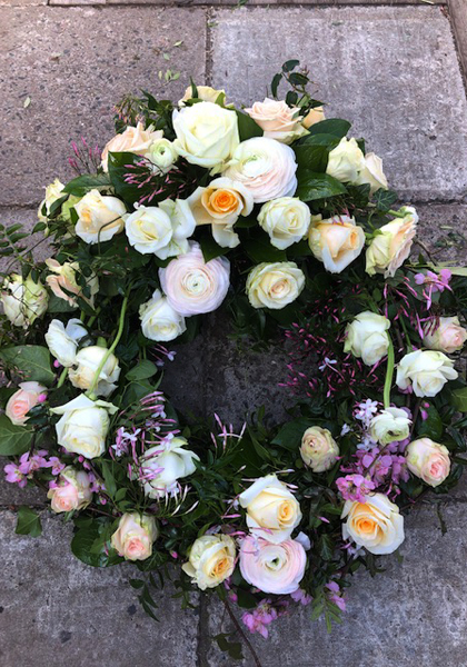 Beställ blommor till begravning i Lund